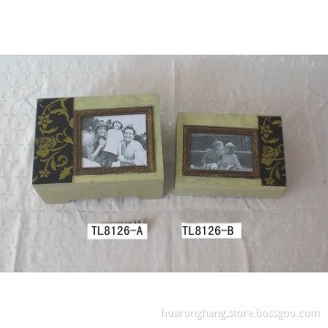 wooden box (TL8126)